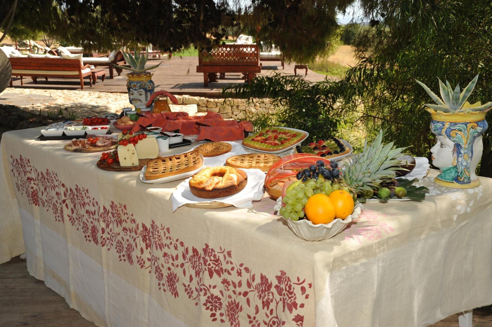 Terre Di Vendicari Hostal Noto Exterior foto